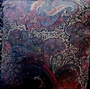 one (1)  RALPH LAUREN FARLEIGH PAISLEY EUROPEAN SQ SHAM    29" Sq.  No Ruffle - Picture 1 of 5