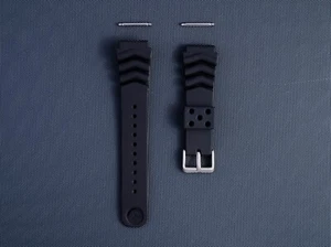 Genuine Seiko SKX007/SKX171K1 Black Silicon Watch Band 22mm SDS099P1 Z4FY8JZ - Picture 1 of 6