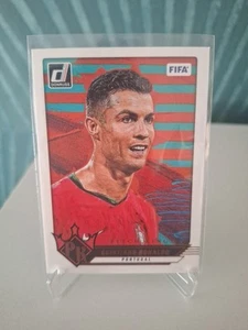 2024-25 Donruss Soccer - Cristiano Ronaldo - Pitch Kings - #13 - Portugal - Bild 1 von 2