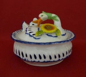 ✅ SPLENDIDA BISCOTTIERA CENTROTAVOLA PAPERA RILIEVO IN PORCELLANA VINTAGE - 4527 - Picture 1 of 9