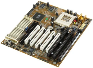 MAINBOARD GIGABYTE GA586S REV 1.22C SOCKET 7 4x EDO RAM 5x PCI 3x ISA IDE/ATA - Bild 1 von 2