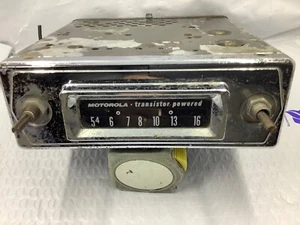 Vintage Motorola Transistor Powered Car Radio AM Untested With Built In Speaker - Picture 1 of 7