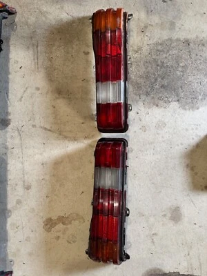 1984 mercedes benz 300 TD tail lights assembly - Image 1 of 3