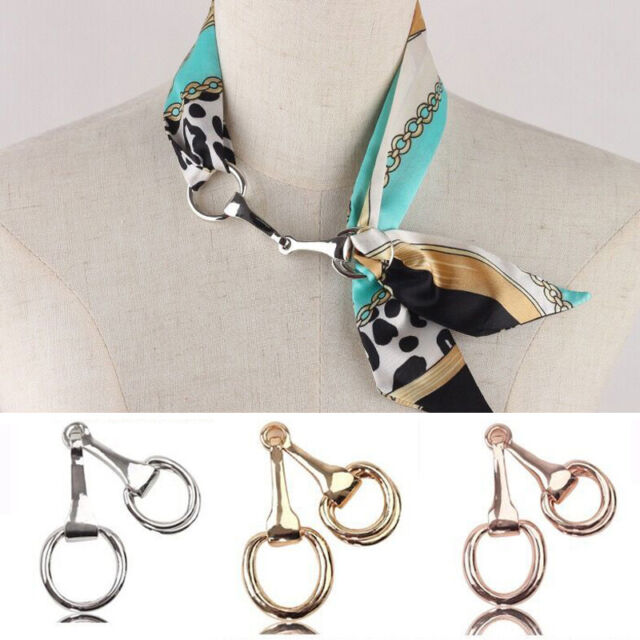 2Pcs Women Three Rings Silk Scarves Clip Fashion Scarves Buckle Scarf Ring  Wrap Holder Clamp (Silver+Golden)