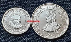 2 MONEDAS de 100 y 200 PESETAS PLATA del V CENTENARIO 1990. Diámetro 15 y 20 mm. - Picture 1 of 3