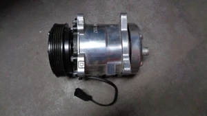 compressor for bobcat - Picture 1 of 3