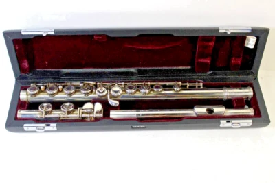 Flauta Yamaha YFL-614 Modelo Profesional Instrumento Musical Estuche Rígido GAKKI Foto 1 de 4