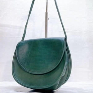 Vintage Old Coach 9923 Shoulder Bag Dark Green Made In USA Authentic from JAPAN - Picture 1 of 11