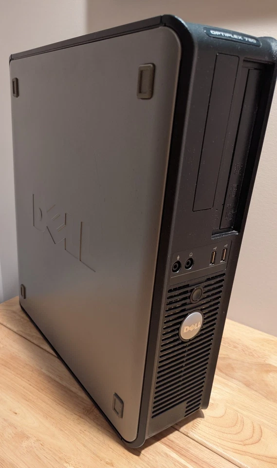 Dell OptiPlex 780 Core 2 Quad Q9400 2.66 GHz 4GB RAM Windows 10 - Image 1 of 4
