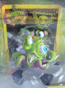 Monster 500 Capitán Heinous de Urano #7 con Tarjeta Coleccionable Leyendas Lunáticas Nuevo - Imagen 1 de 6