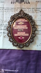 Reliquie S.Donnino Martire+2 Santi in teca metallo ovale e documento del 1845 - Foto 1 di 13