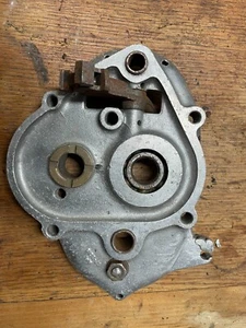 67-3018 BSA A7 A10 GEARBOX INNER COVER CASING USED CONDITION 67-3017 - Picture 1 of 4