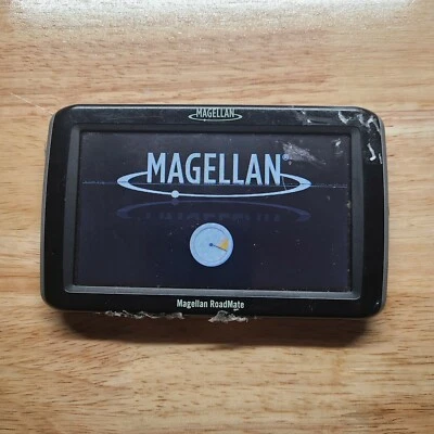 Magellan RoadMate 3045-LM Automotive GPS Receiver  - Image 1 of 4