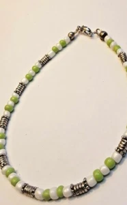 LOVELY PALE GREEN AND WHITE ANKLET WITH SILVER ACCENTS 10 INCH for larger ankle - Bild 1 von 3