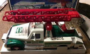 1994 Hess Rescue Truck New In Box - works - - Picture 1 of 3