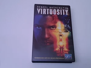 Virtuosity 1995 VHS German PAL Video Großbox Denzel Washington - Bild 1 von 5