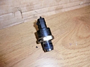 ALFA ROMEO 147 2004 1.9 JTD COMBUSTIBLE SENSOR ALTA PRESIÓN 0281002534 - Imagen 1 de 1