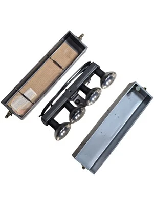 Vintage Smith Victor Model L50 Light Bar With Case And 4 Bulbs WORKS - Image 1 of 4