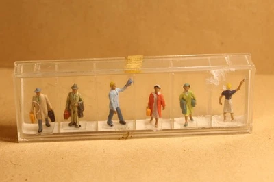 PREISER ALLEMAGNE COFFRET PERSONNAGES HO 1/87 - Photo 1/3