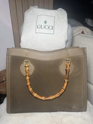 Authentic Gucci Diana Vintage Bamboo Tote Handbag Green Suede Leather - Image 1 of 4