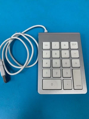 ✨ Satechi USB Numeric Keypad Windows Or Mac Tested✨ - Image 1 of 4