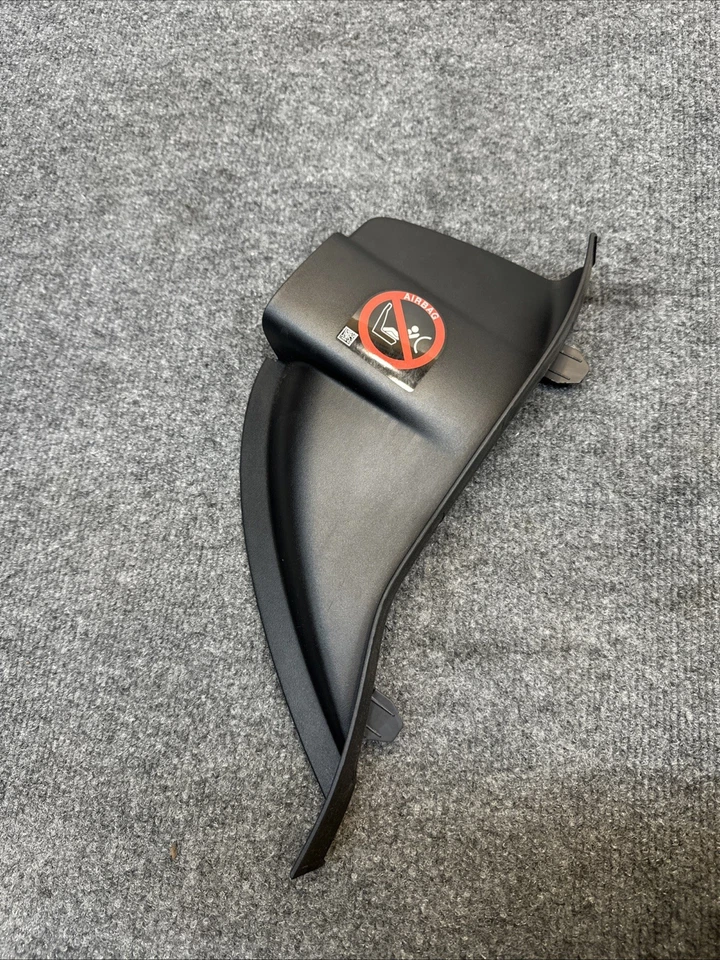 TABLERO DELANTERO DERECHO PASAJERO JAGUAR XE 17-19 MOLDURA OEM GX73-04480-ABW Foto 1 de 4