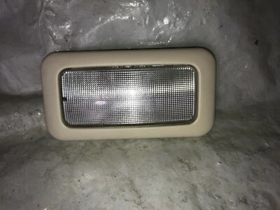 LUZ INTERIOR FIAT 500 735244962 SIN MARCAR COMO NUEVA GARANTIZADA  Foto 1 de 4