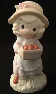Vintage Precious Moments 1996 "You're the Berry Best" Figurine - Picture 1 of 5