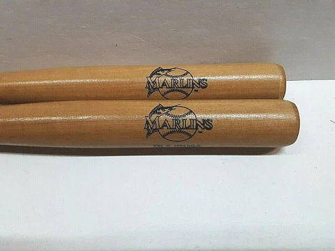 Florida Marlins MLB  18" Mini Bat ( set of two ) Cover