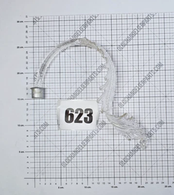 Pieza de araña veneciana de cristal transparente de Murano hoja retorcida Foto 1 de 4