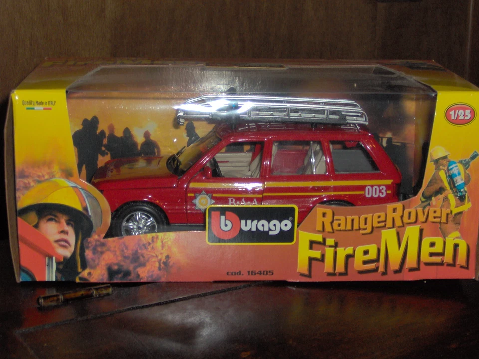 Range Rover Fire Men Bburago 1:24 - Immagine 1 di 1
