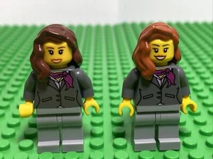 Lego 2x Minifigure TOWN CITY Airport Dark Bluish Grey Jacket with Magenta - Picture 1 of 6