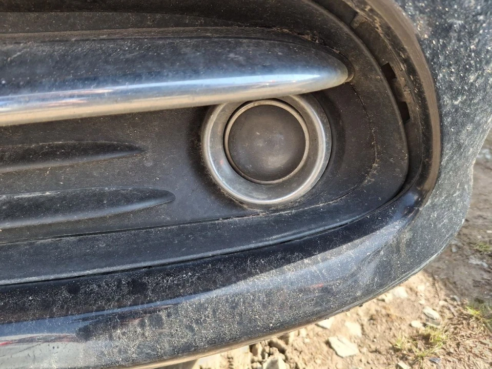 Luz de estacionamiento/esquina parachoques antiniebla montado para 13-23 Challenger 3454823 Foto 1 de 4