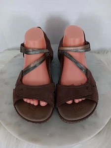 Taos Answer Womens 10 Slingback Brown Suede Sandal Metallic Strap Copper Pewter - Picture 1 of 17