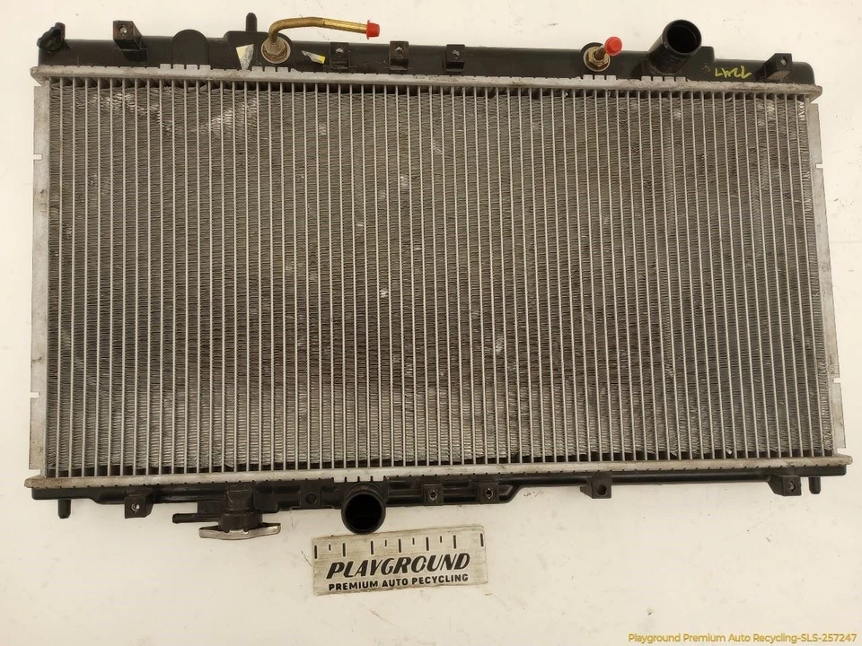 Mitsubishi Spyder Eclipse Engine Cooling Radiator 3.0L V6 Fits 2000-2001 00 01 - Image 1 of 4