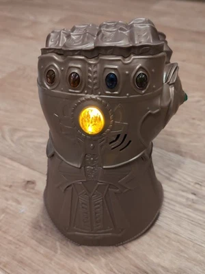 Thanos Infinity Gauntlet Gold Glove Fist Lights & Sounds Marvel Hasbro 2017 - Image 1 of 4