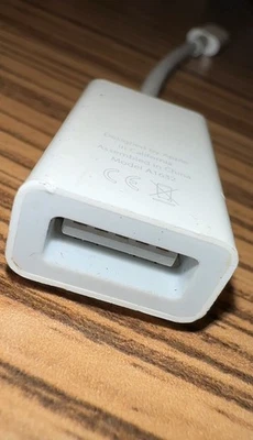 OFFICIAL GENUINE APPLE USB-C TO USB ADAPTER CABLE A1632 ORIGINAL MJ1M2ZM/A OPEN - Image 1 of 3