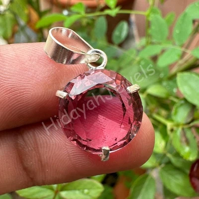 Colgante Hecho a Mano Alejandrita Natural 18 Ct Plata 925 Gemas Únicas Cambio de Color. Foto 1 de 4