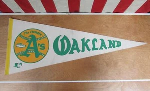 Vintage 1970s Oakland A's Athletics Baseball Wool Felt Pennant 30" Swingin A's - Picture 1 of 6