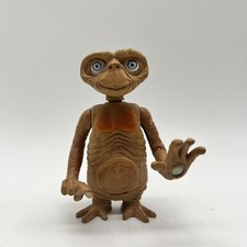 E.T. The Extra Terrestrial Toys R Us Exclusive 2001 Interactive Action Figure
