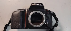 Nikon N50 SLR 35mm Kamera Body —-GETESTET —-FUNKTIONIERT - Bild 1 von 9