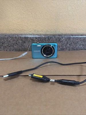 Samsung SL605 Digital Camera 12.2 MP Blue 5x Zoom Tested w/ Battery & Charger - Image 1 of 3