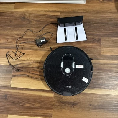 ILIFE A7 机器人吸尘器及充电底座 - 黑色 适用于零件 — 第 1/4 张图片