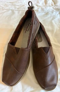 Bob's Memory Foam Brown Chill Luxe Buttoned Up - New Size 10 - Bild 1 von 4