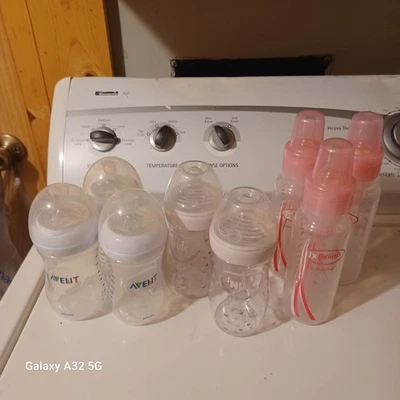 Surtido de biberones lote de 13 Dr Brown, Avent, Mam, Nuk Foto 1 de 2