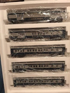 New Williams #2507 B&O Deluxe 5 Car Madison Passenger Set Original Box C-9 - Picture 1 of 2