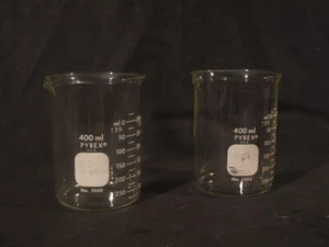Paar Vintage Pyrex Nr. 1000 - 400 ml Becherglas 4,25" mit Ausgießer - Bild 1 von 8