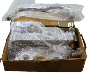 Fisher 3300 Wasserhahn, Deckmontage, 8" mittig mit 3962 Auslauf 10SS 2,20 GPM - Bild 1 von 3