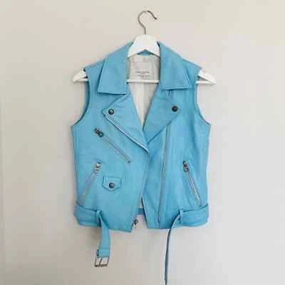 Chaleco de cuero para ceremonia de apertura Foto 1 de 2