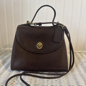 Coach Regina 9983 Mahogany Leather Crossbody Top Handle Bag Brass Turnlock + Tag - Picture 1 of 15